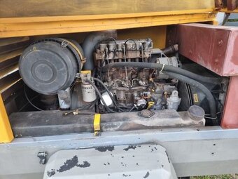 Kompresor Atlas Copco xas66 - 3