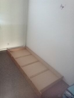 Manželská postel 180x200 - 3