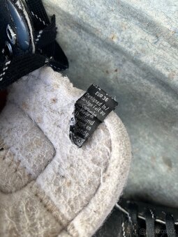 Brusle Bauer vel.36 - 3