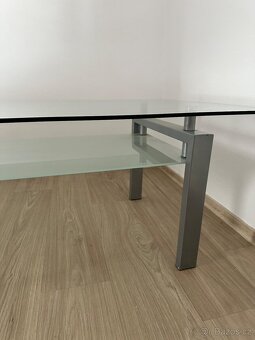 Skleněný konferenční stůl - 3