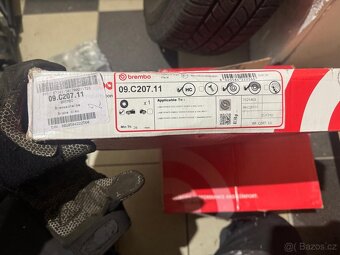 Brzdy Brembo Land Rover Discovery - 3