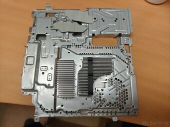 Playstation 3 - prodej na díly - 3