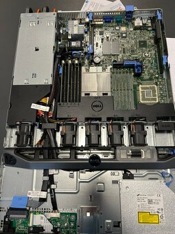 Dell PowerEdge R320 6-Core 1.80GHz XEON - 3