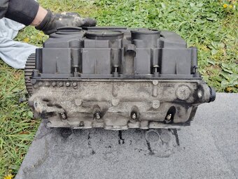 Hlava motoru 2.0tdi 8 v - 3