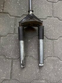 Skútr Peugeot Speedake přední vidlice - 3