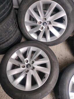 4ks alu disky orig. Škoda 5x112 R17 pneu 215/55 r17 - 3
