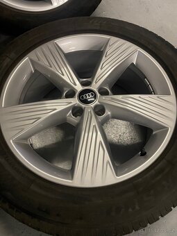 Original zimni alu Audi Q4 e-tron 89A r19 Top stav - 3