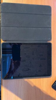 iPad Apple Air Space Gray (A1475) 32GB - 3