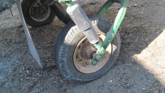 Vleky bez SPZ za 2000 Kč - 3