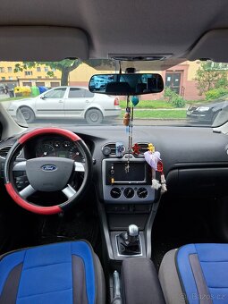 Ford Focus MK2 - 3
