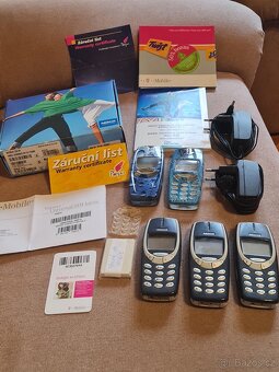 3x Nokia 3310 - 3