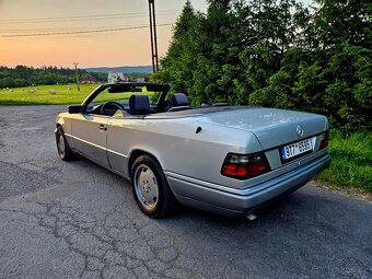 Mercedes W124 cabrio - 3