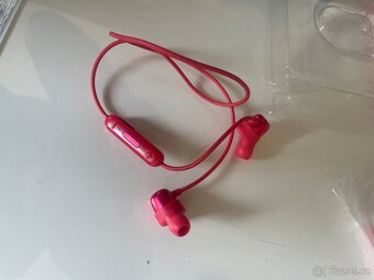 Bluetooth Sluchátka APW + Niceboy HIVE E2 - 3