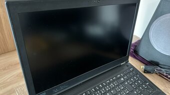 Lenovo notebook ThinkPad P52 - 3