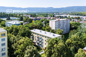 Prodej bytu 2+1 s balkonem, Zrenjaninská, Teplice - 3
