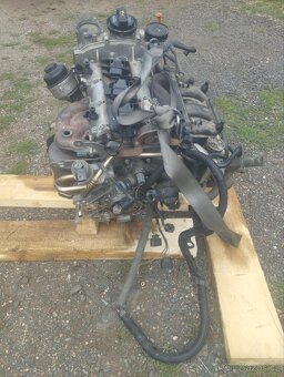 Motor 1.2 skoda fabia 47 kw AZQ - 3
