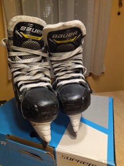 Hokejové brusle Bauer M1 - [ - 3