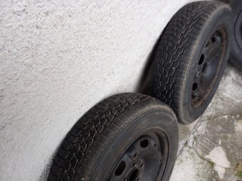 Pneu s disky 165/70 - R14 - 3