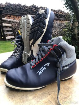 Lyže + boty + hůlky na běžky - 3