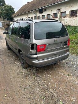 Seat Alhambra 1.9 tdi 85kw na díly - 3