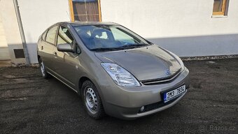 Toyota Prius naj. 63.000km - První majitel - 3