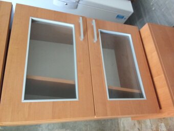 prodám kucyhn , používaná 1/2 roku, 180 cm 50% sleva - 3