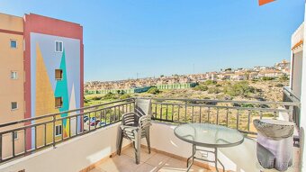 2kk s velkou terasou jen 800 m od moře TORREVIEJA ŠPANĚLSKO - 3