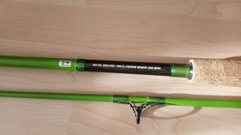 MADCAT prut Heavy Duty 3,0m 200-300g - 3