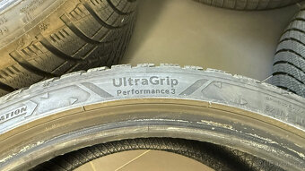 Zimní pneu Goodyear Ultragrip 235/35 R19 - zánovní - 3