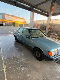 Mercedes 190E W201 - 3