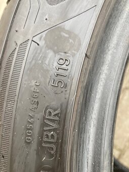 Letní pneu 245/45 R18 - 3