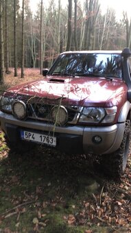 Nissan patrol y61 2.8 - 3