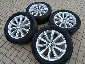 alu kola 5x112 r 17 VW Passat b8 a letní 215/55/17 - 3