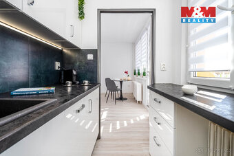 Prodej bytu 1+kk, 35 m², Hradec Králové, ul. Třebechovická - 3