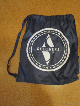 Nový batoh a sportovní vak SKECHERS - 3
