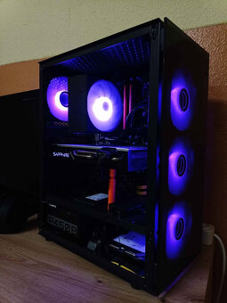 Starší herní počítač - 3