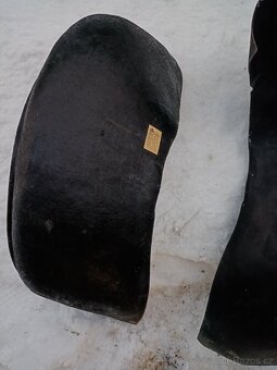 Kryty blatníků - 3