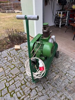 Prodám vzduchový kompresor Orlík - 3