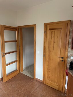 Masivní dveře borovice - 3