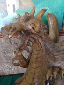 Prodám ručně vyřezávané dřevěný drak - 3