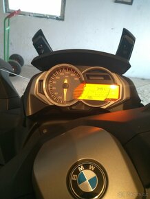 BMW C650GT červená. - 3