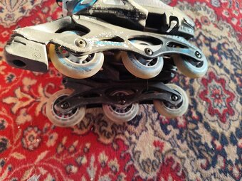 Kolečkové brusle rollerblade 28-32 - 3