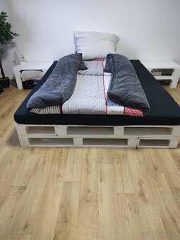 Postel z europalet bílá 160x200 - 3