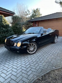 Mercedes CLK230 Kompressor Cabrio - 3