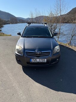 Prodám Toyota Avensis 2.2 D-CAT, 130 kW, r. 2007 - 3