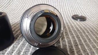 CANON EF 85mm f/1,8 USM - 3