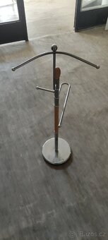 Věc - 3