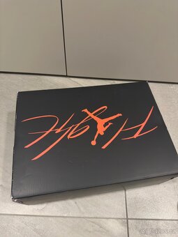Jordan Black Canvas - 3