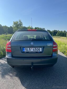 Škoda Octavia 2 1.6 FSI (85kw) combi - 3