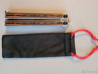 Nůž BRADLEY KIMURA ORANGE/BLACK G10 BUTTERFLY - 3